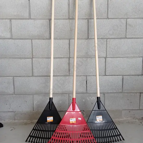 3 GARDEN RAKES
