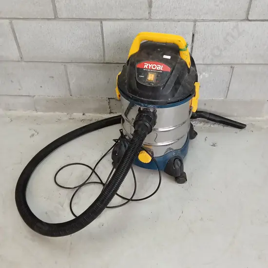 RYOBI WET AND DRY VACUUM CLEANER