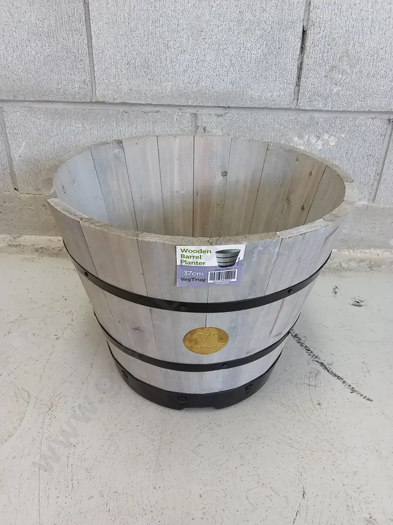 VEGTRUG WOODEN BARREL PLANTER 37CM Image 1++