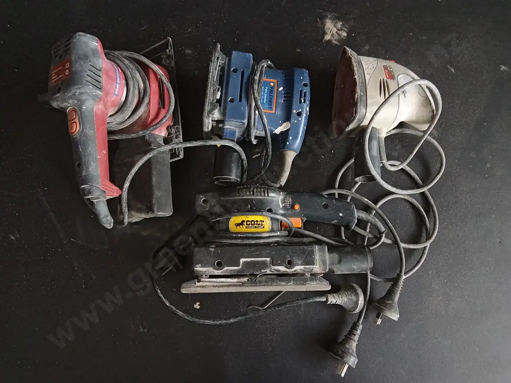 VARIOUS WORKING ELECTRIC SANDERS Image 1++