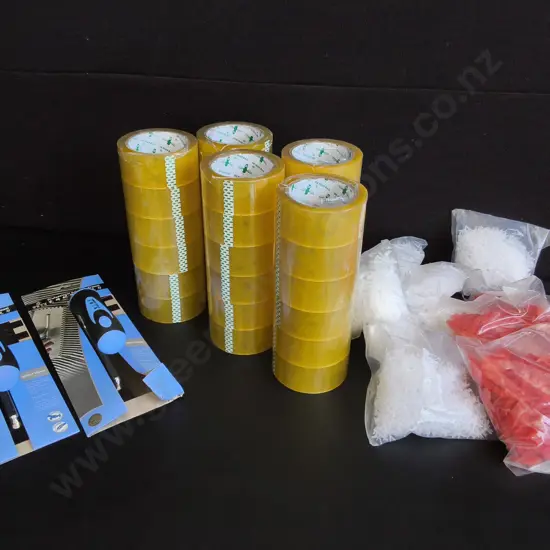 MIX OF BRAND NEW TILING ITEMS AND SELLOTAPE