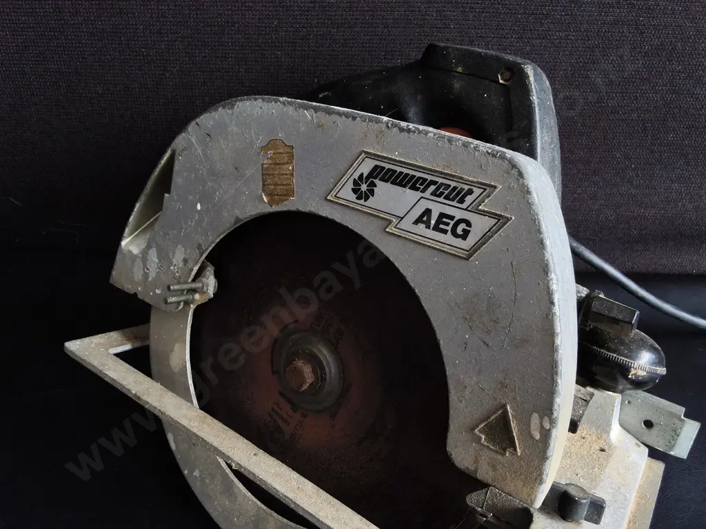 AEG POWERCUT CORDED CIRCULAR SAW Image 1++