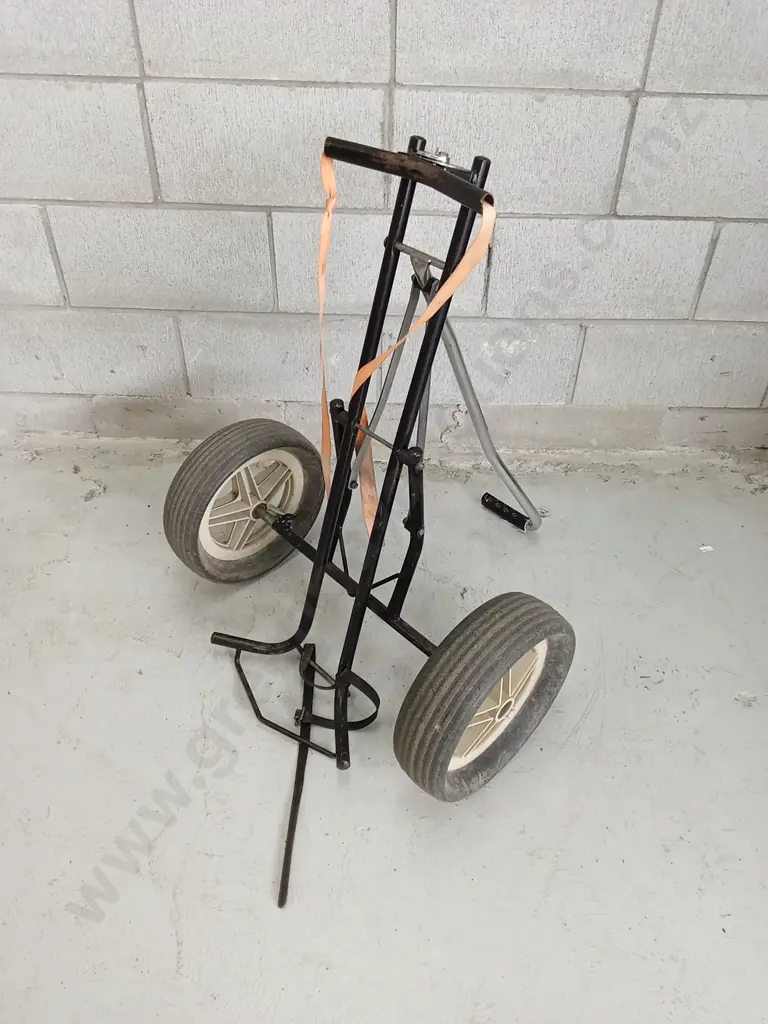 GOLF CLUB CARRIER, Image 1++