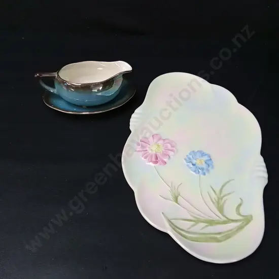 ROYAL WINTON FLORAL DISH L32CM AND GRAVY JUG
