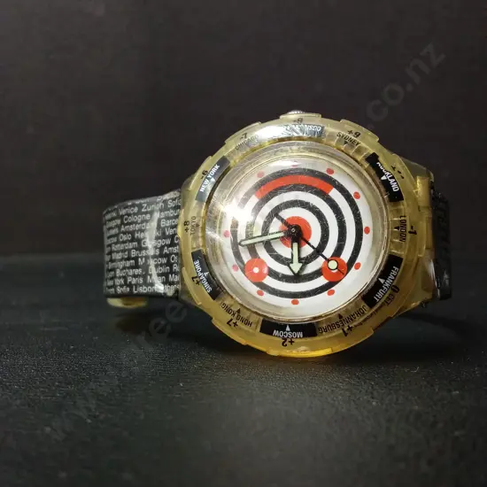 VINTAGE SWATCH WATCH, NEEDS BATTERY