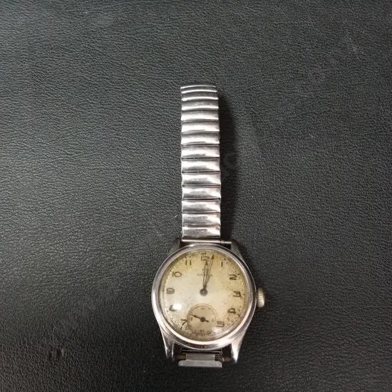 VINTAGE 1940 OMEGA WRIST WATCH, WITH 1941 PRESENTATION ENGRAVING FANTASTIC PATINA ON ORGINAL DIAL