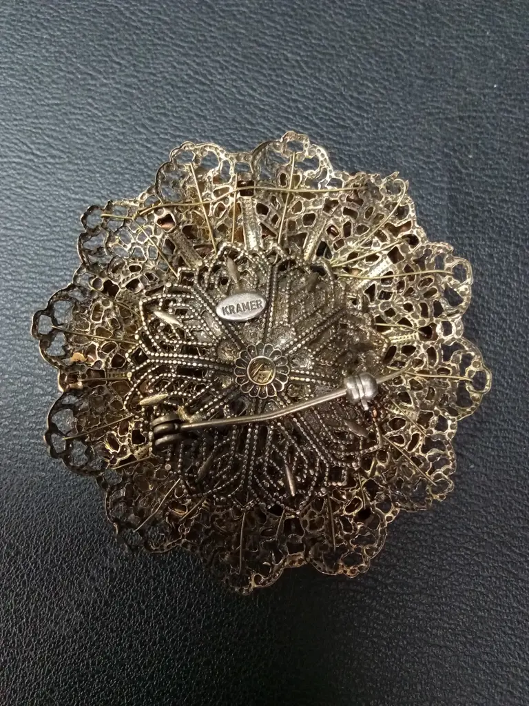 VINTAGE 70'S KRAMER BROOCH 5.5CM Image 1++