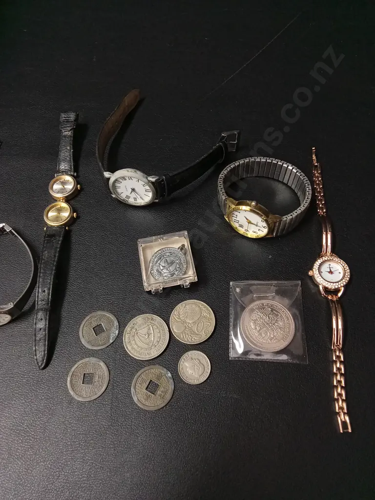 VINTAGE WATCHES AND COINS Image 1++