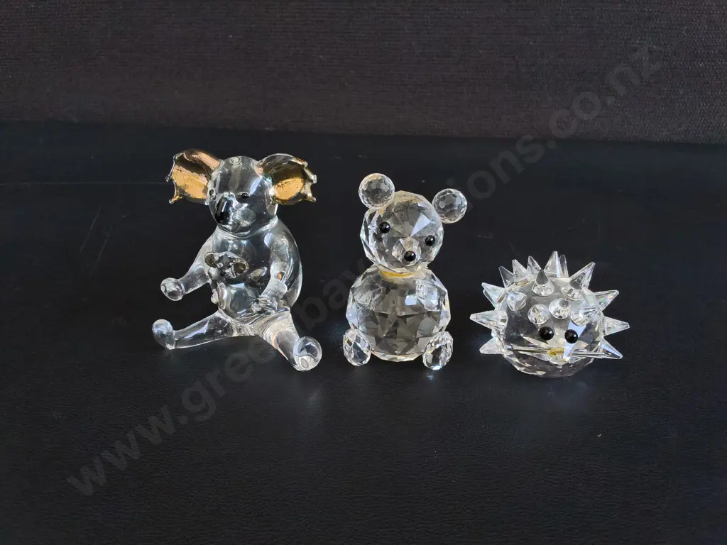 3 MINIATURE GLASS ANIMAL FIGURINES, INCLUDING 2 SWAROVSKI, TALLEST H 6 CM Image 1++