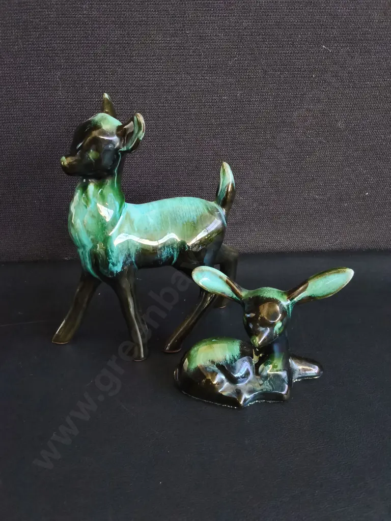 MCM BLUE MOUNTAIN POTTERY STYLE DRIP GLAZE CERAMIC DEER AND FAWN FIGURINES, TALLEST H 20 CM Image 1++