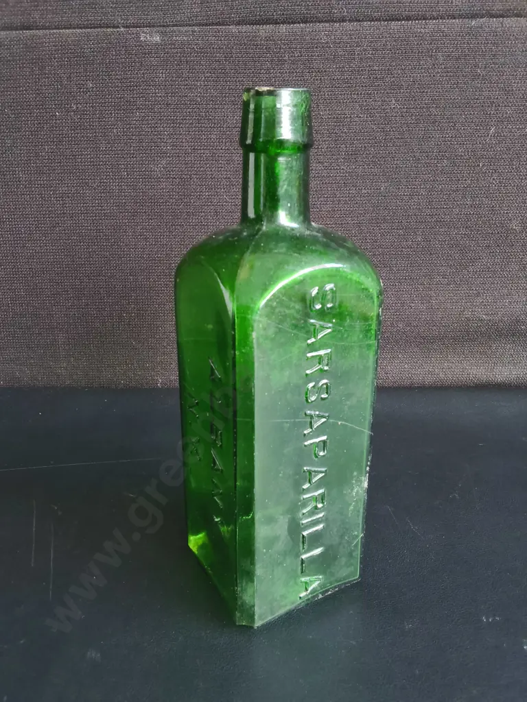 ANTIQUE DR. TOWNSEND'S SARSAPARILLA GLASS MEDICINE BOTTLE FROM ALBANY NY, 1800S, H 24 CM Image 1++
