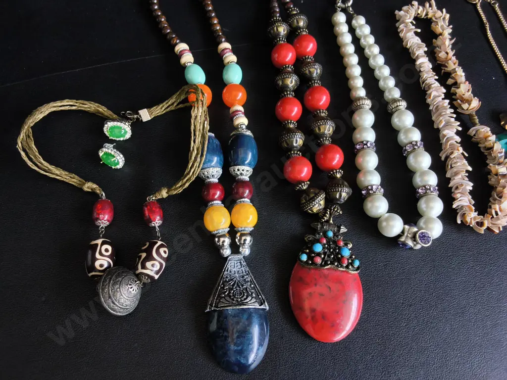 MIX OF JEWELRY Image 1++