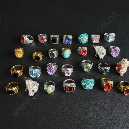 MIX OF RINGS