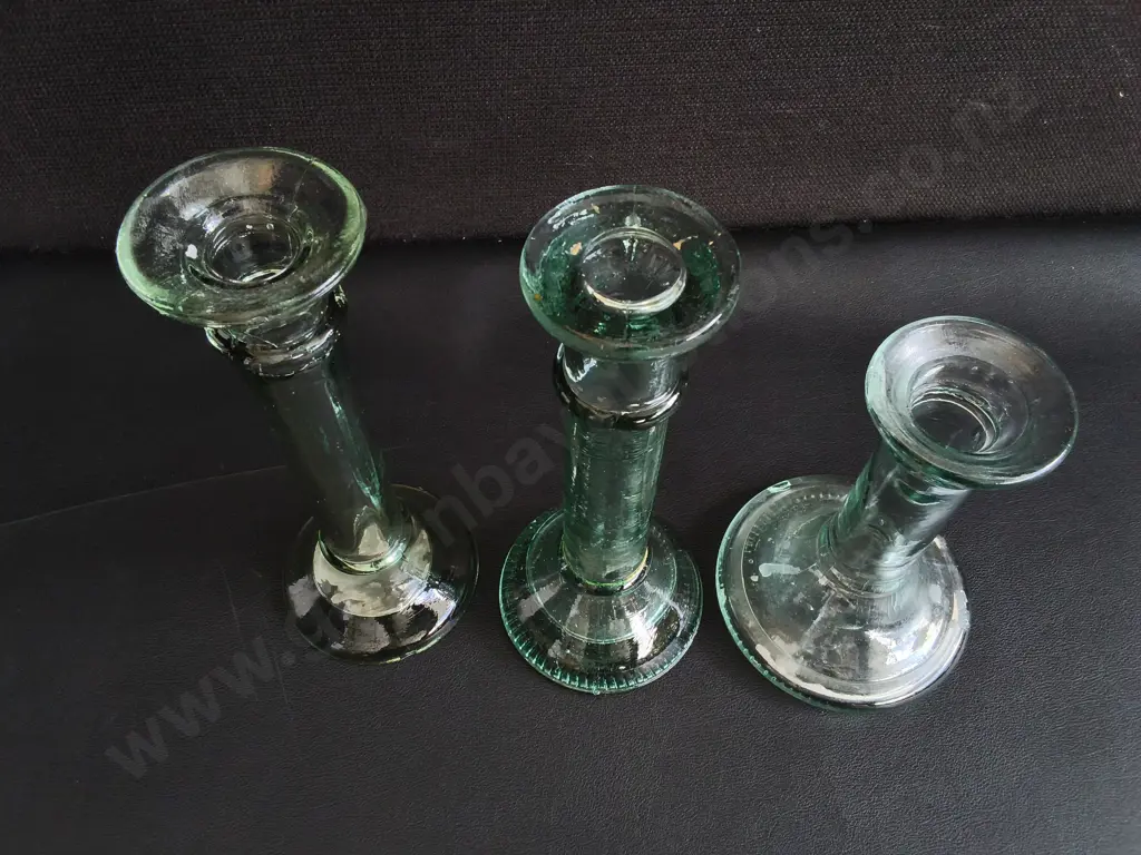 SET OF 3 VINTAGE ITALIAN GLASS TAPER CANDLESTICK HOLDERS, TALLEST H 19.5 CM Image 1++