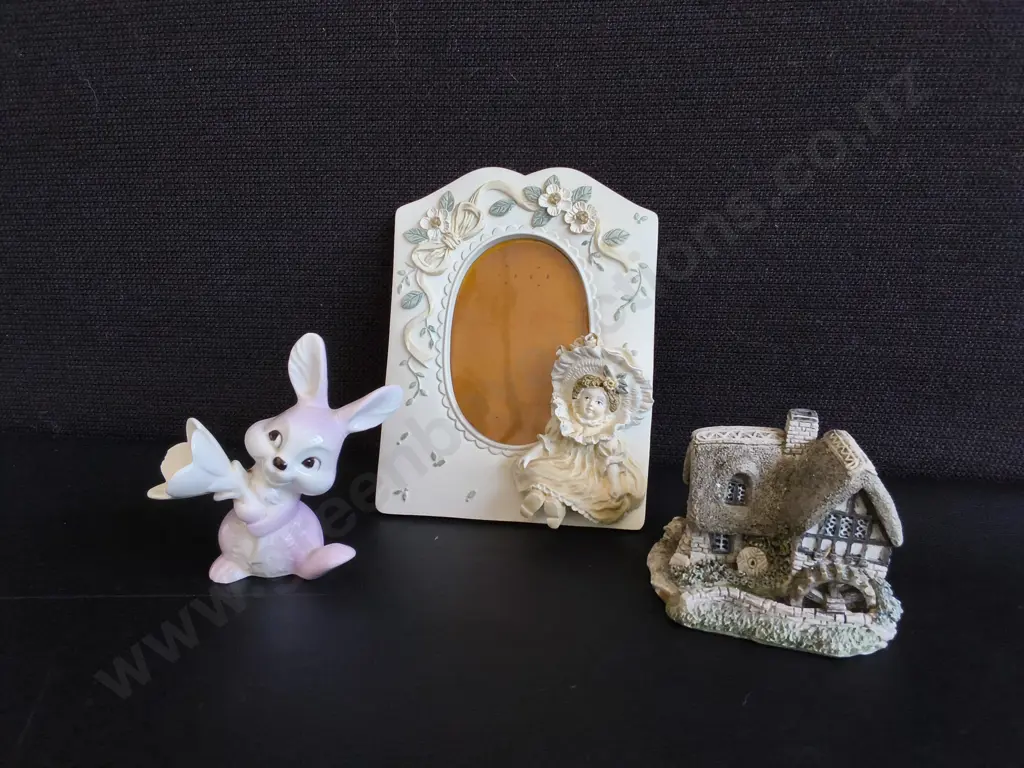 MIX OF 3 VINTAGE DECORATIVE ITEMS, TALLEST H 15 CM Image 1++