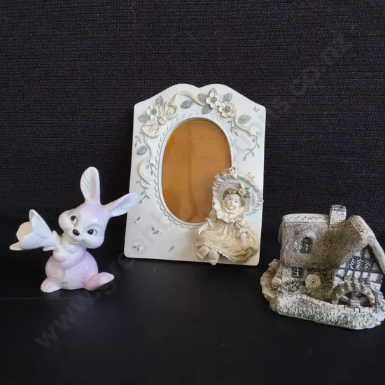 MIX OF 3 VINTAGE DECORATIVE ITEMS, TALLEST H 15 CM