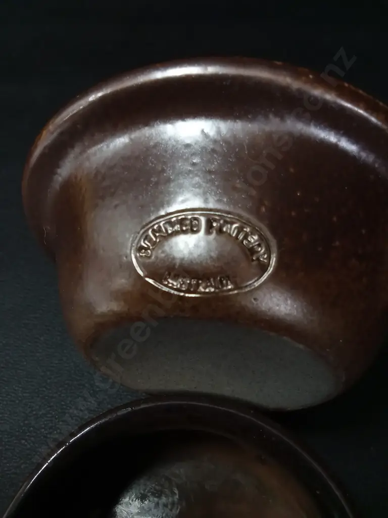 4 SMALL CERAMIC BOWLS LARGEST D9.5CM Image 1++