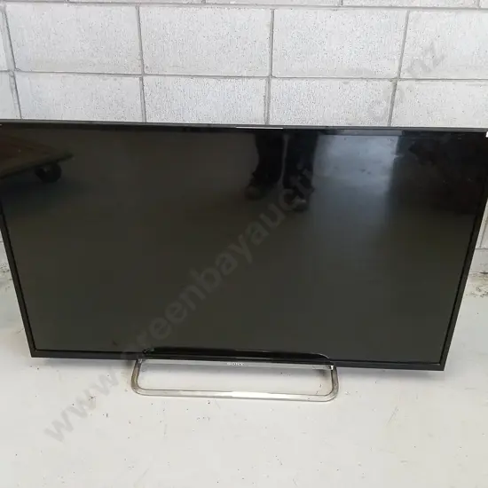 WORKING SONY 50" TV