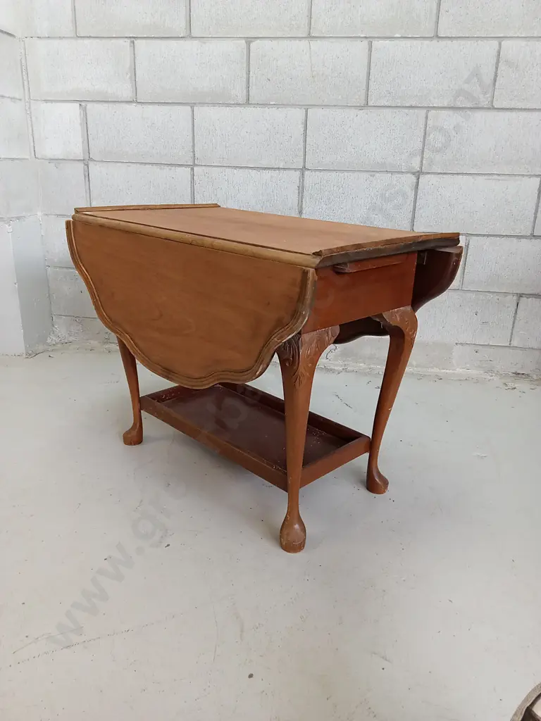 VINTAGE WOODEN DROP LEAF TABLE, H 62CM X W 80CM X D 102CM Image 1++