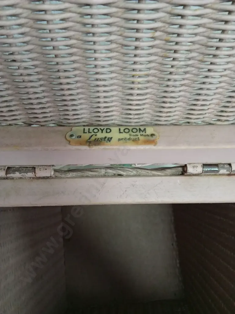LLYOD LOOM HAMPER 1954 WITH LABEL, H 54CM X W 30CM X D 30CM Image 1++