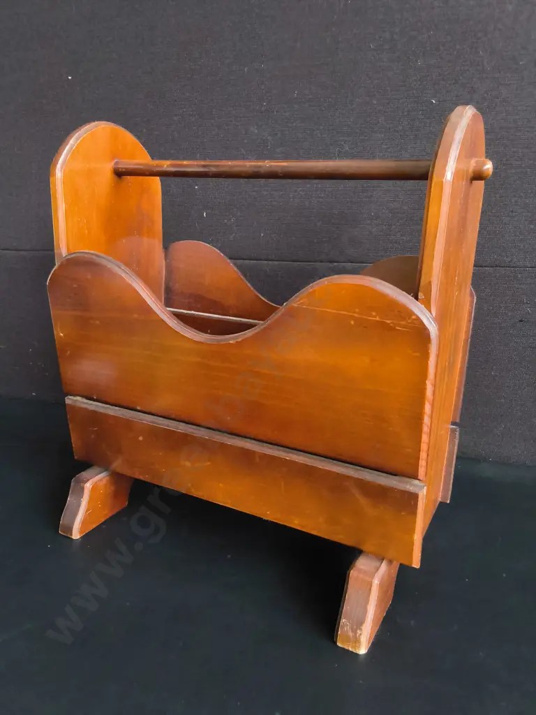 VINTAGE WOODEN MAGAZINE RACK, H 48 CM Image 1++