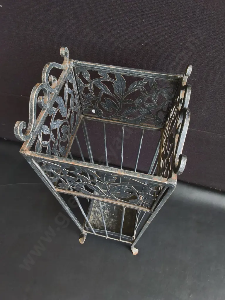 VINTAGE WROUGHT IRON UMBRELLA STAND, H 58 CM Image 1++