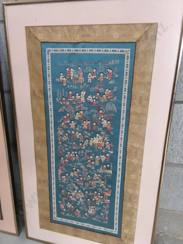 PAIR OF VINTAGE FRAMED CHINESE SILK EMBROIDERY PANELS, TALLEST H 78 CM X W 44 CM Image 1++