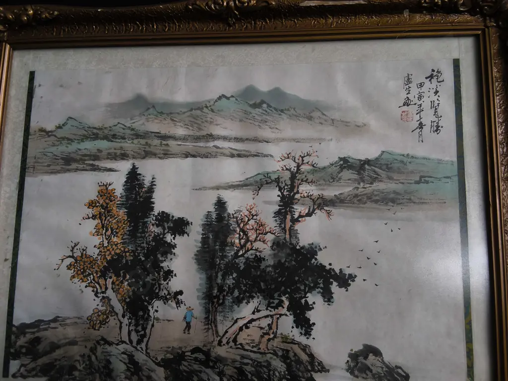 FRAMED TRADITIONAL CHINESE LANDSCAPE PAINTING, H 46 CM Image 1++