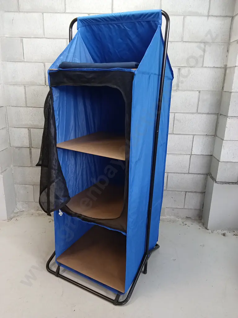 KIWI CAMPING LARGE PANTRY WITH COVER AND BAG, H 176CM X W 70CM X D 60CM Image 1++