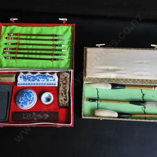 VINTAGE CHINESE CALLIGRAPHY AND SUMI PAINTING BOX SETS