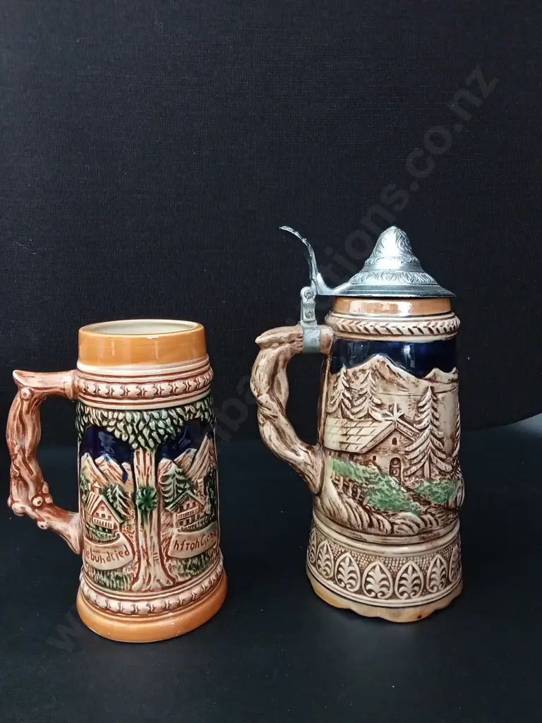 2 VINTAGE BEER STEINS TALLEST H24CM Image 1++