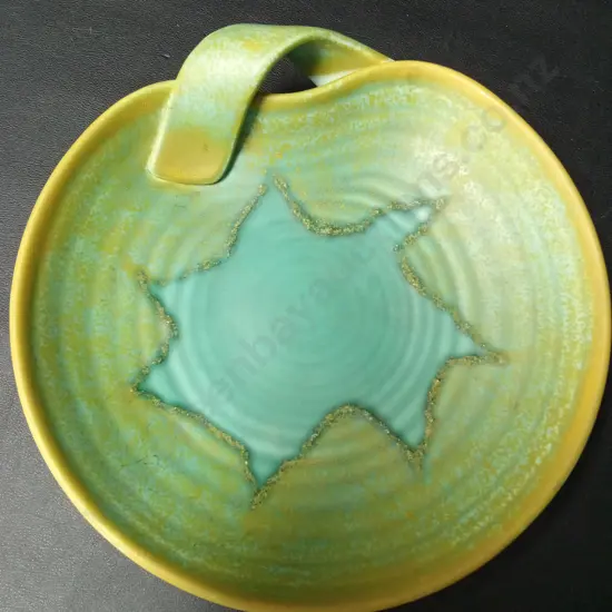 CROWN DEVON LOOP HANDLE BOWL
