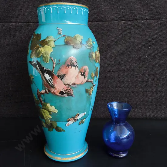 VINTAGE BLUE SATIN GLASS BIRD VASE AND CUBALT BLUE BUD VASE, TALLEST H 31 CM