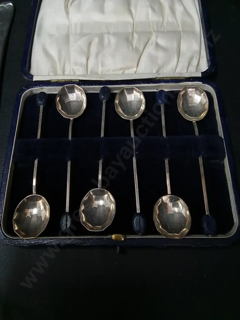 VINTAGE SILVER PLATED CUTLERY Image 1++