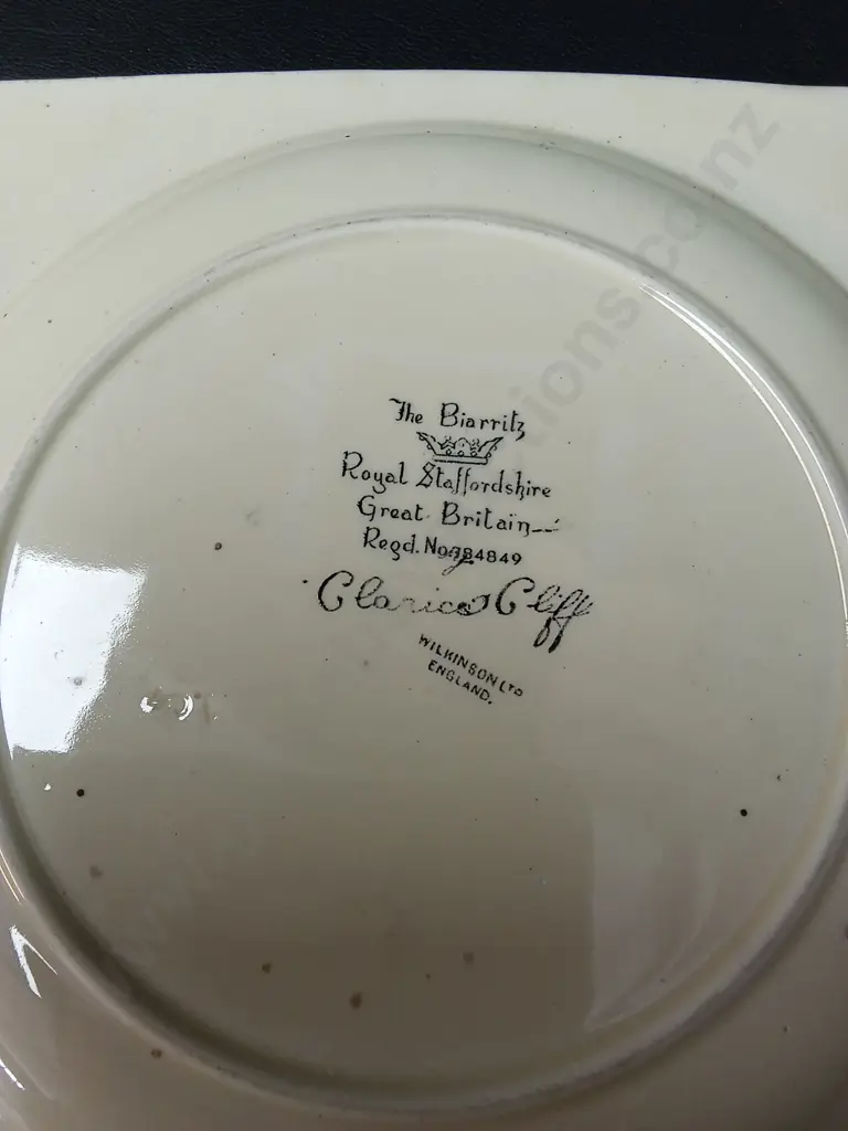 VINTAGE ROYAL STRATFORDSHIRE PLATE 26 X 21.5CM Image 1++