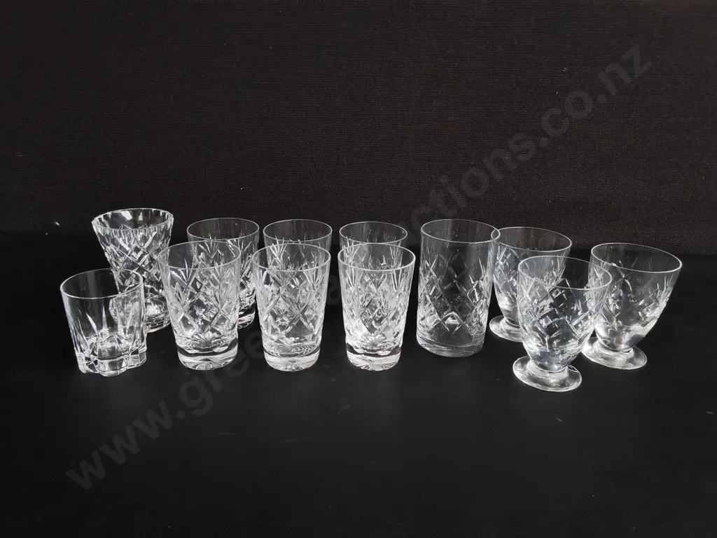 MIX OF GLASSWARE, 12 PIECES, H 10 CM Image 1++