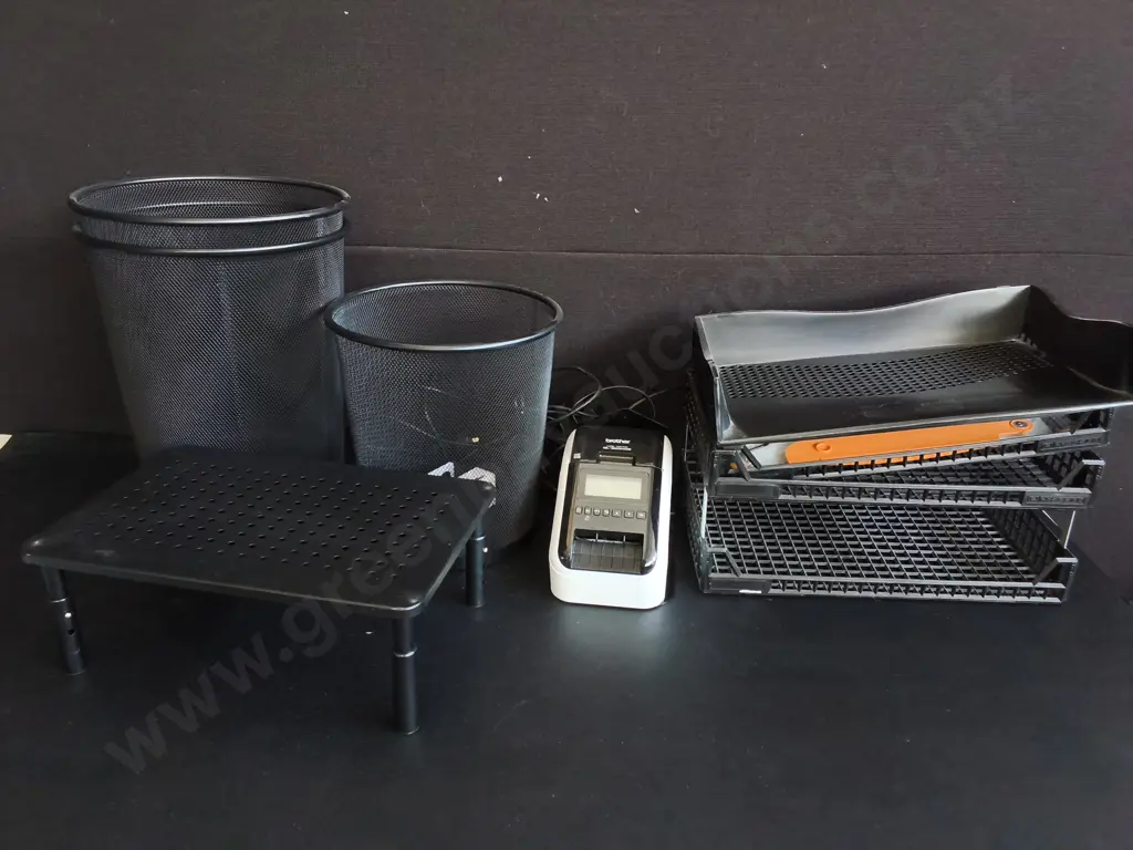 MIX OF OFFICE ITEMS Image 1++