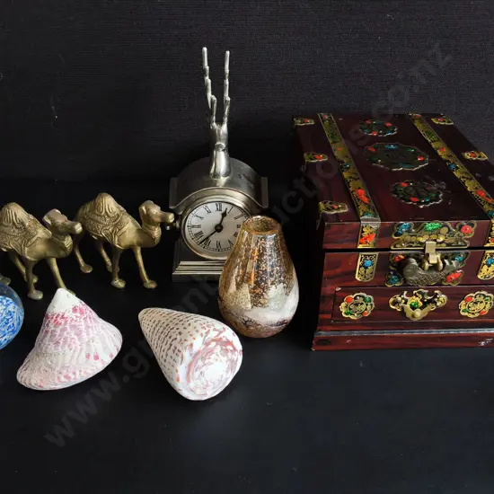 MIX OF HOME DECOR, 8 PIECES, TALLEST H 23 CM