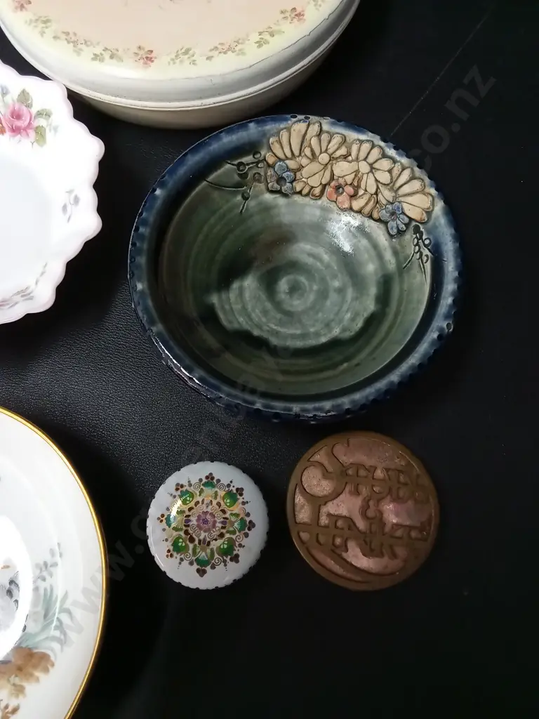 MIX OF VINTAGE ITEMS Image 1++