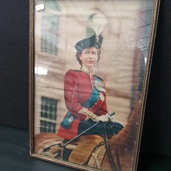 VINTAGE FRAMED IMAGE OF YOUNG QUEEN ELIZABETH 33CM X 48CM