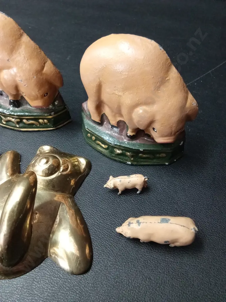 MIX OF ANIMAL DECOR TALLEST H12CM Image 1++