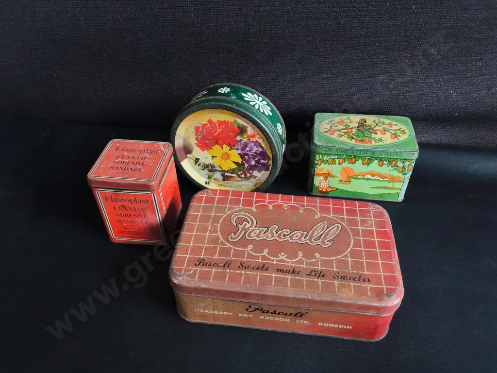 4 VINTAGE COLLECTABLE TINS, WIDEST W 20 CM Image 1++