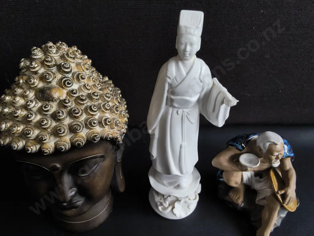 3 PIECES EASTERN DECOR, TALLEST H 28 CM Image 1++