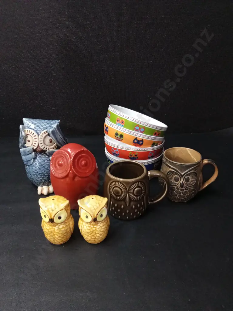 ASSORTED OWL ITEMS TALLEST H15CM Image 1++
