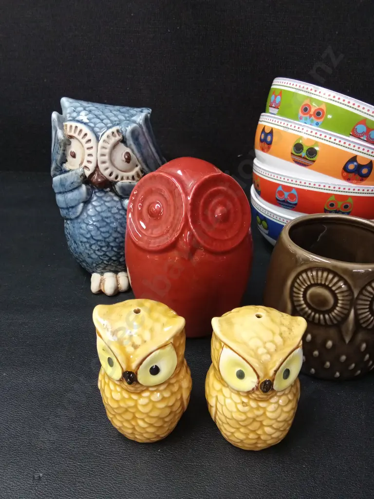 ASSORTED OWL ITEMS TALLEST H15CM Image 1++