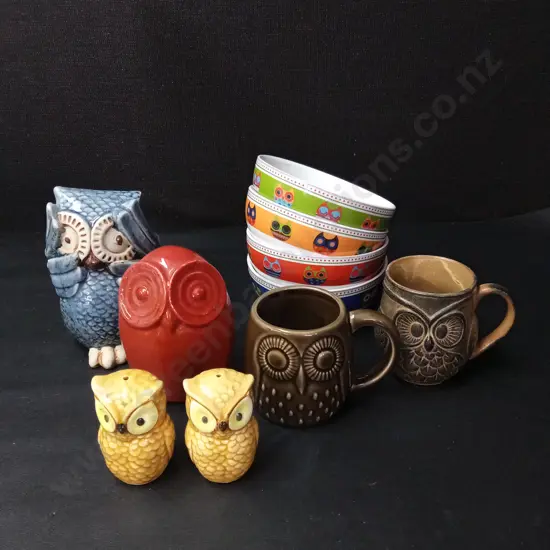 ASSORTED OWL ITEMS TALLEST H15CM