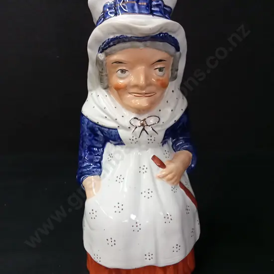 VINTAGE JUDY JUG FROM PUNCH AND JUDY H29CM, DAMAGE TO INSIDE OF LID AS PICTURED