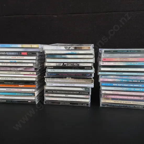 COLLECTION OF CDS