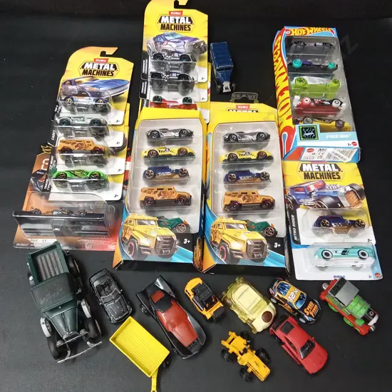 ASSORTED TOY CARS