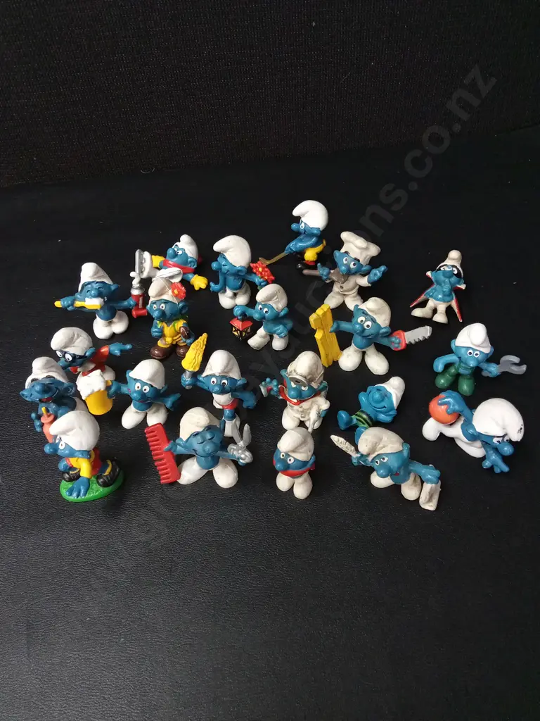 21 VINTAGE SMURFS TALLEST H6CM Image 1++